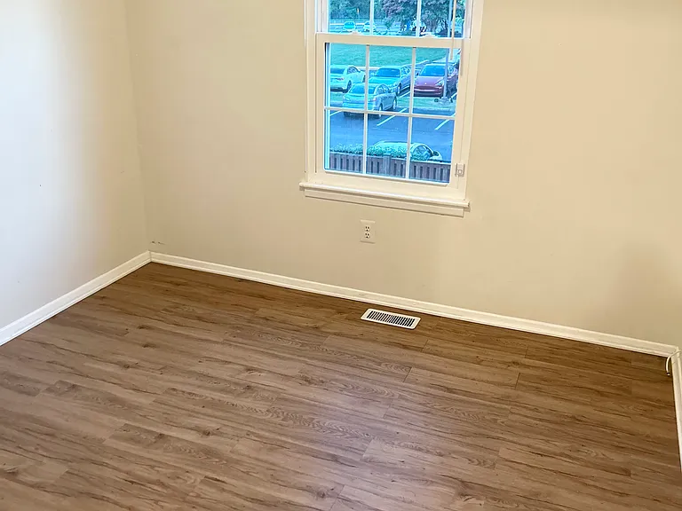 4823 Berwyn House Rd #4823 — Photo 26