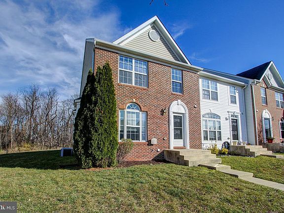 3rd image of 17602 Potter Bell Way