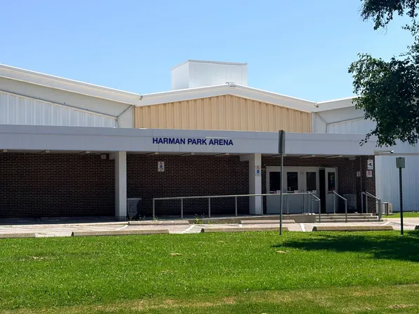 92 Wolfe St, Oshawa, ON