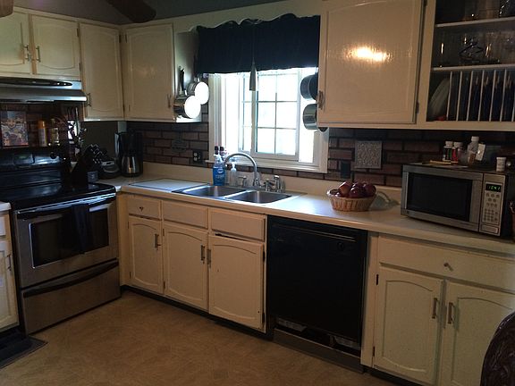 5th image of 66 Briarwood Dr