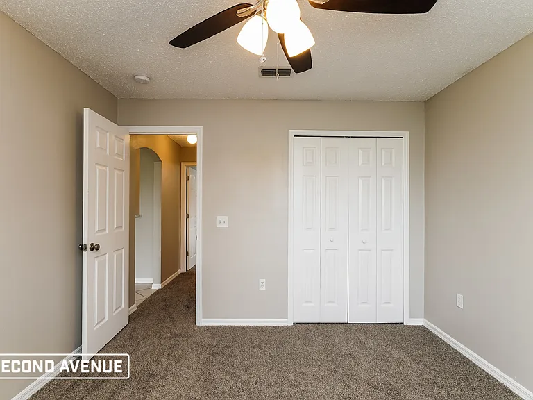 4 Cordona Dr — Photo 16