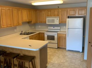 5916 Sutton Pl APT 7, Urbandale, IA 50322