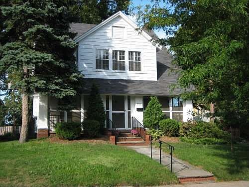 1st image of 13442 Parkway Dr