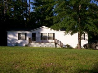 1454 Rockfish Dr, Manning, SC 29102
