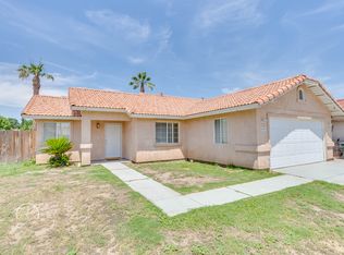 5323 Sugar Pine Dr, Bakersfield, CA 93313