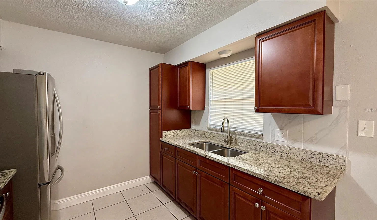 2 bed, 1.0 bath, 932 sqft, $1,250 — Photo 4