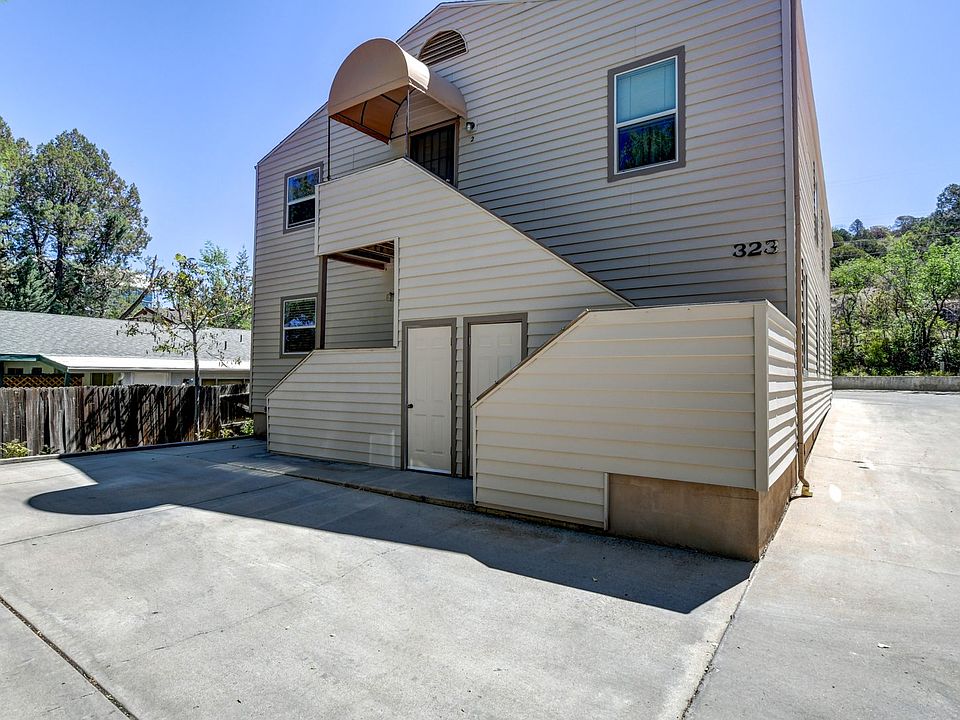 1st image of 323 S Virginia St APT 1