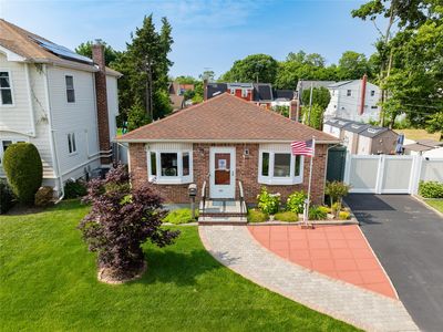 695 Arlington Avenue, Baldwin, NY, 11510