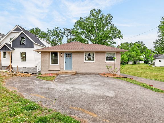 2nd image of 1413 Porter Rd