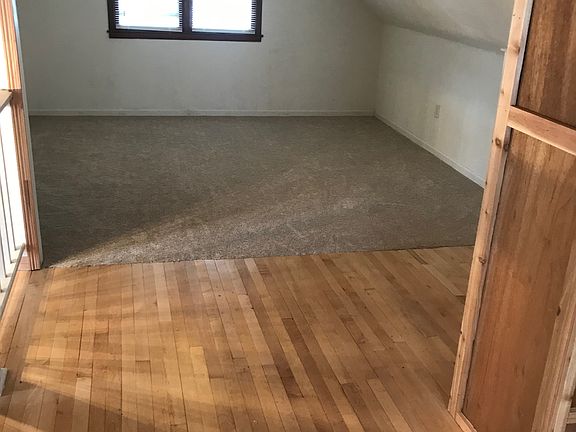 2nd image of 630 N 99th St