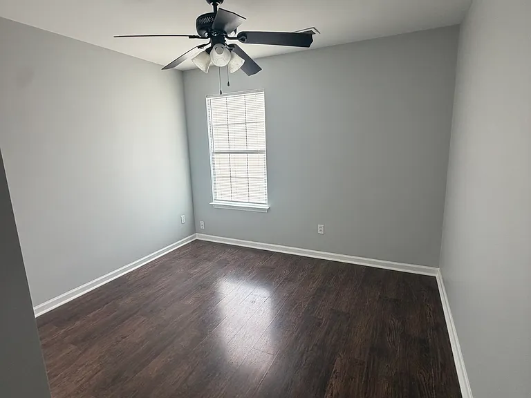 2825 Virginia Woods Cv — Photo 14