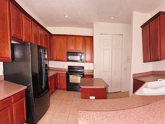 2nd image of 3843 Golden Feather Way