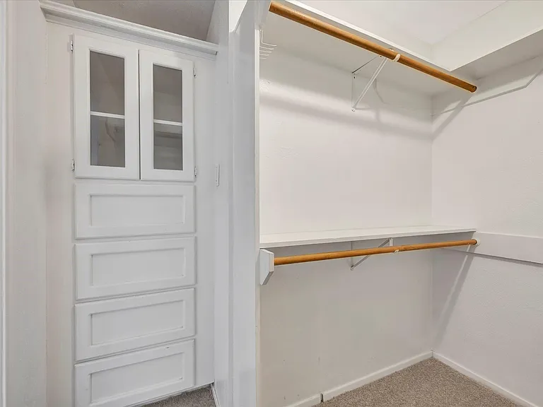 2505 Ironclad Dr — Photo 17