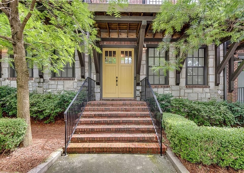 1st image of 345 Glen Iris Dr NE #3