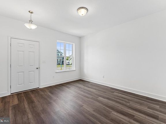 4th image of 3803 Castle Dr Lot 213