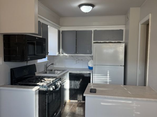 6140 S Madison Pl APT D