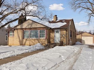 1717 Yorkshire Ave, Saint Paul, MN 55116