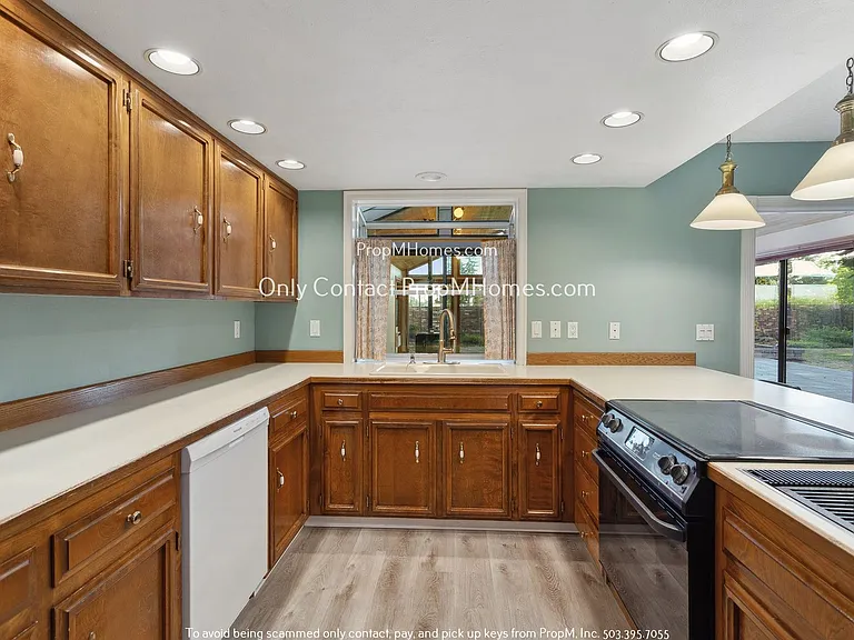 7030 SW Molalla Bend Rd — Photo 10