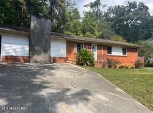 6301 Milroy Ln, Knoxville, TN 37918