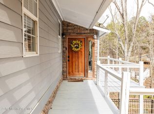 580 Driftwood Dr, Jacksons Gap, AL 36861