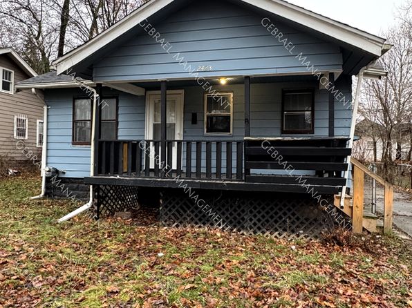 2423 Raskob St, Flint, MI 48504