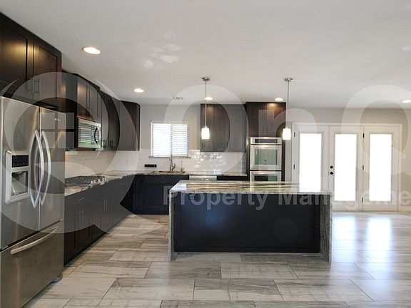 5th image of 1653 E Bishop Dr