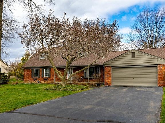4th image of 26314 Kiltartan St