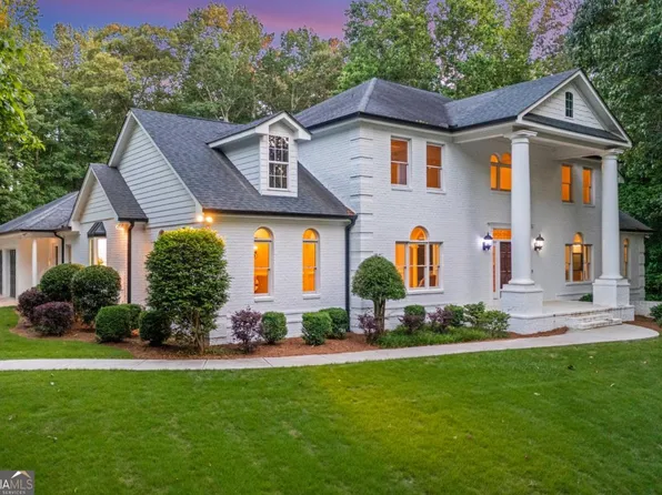 5145 Saddlebred Ln, Cumming, GA 30028