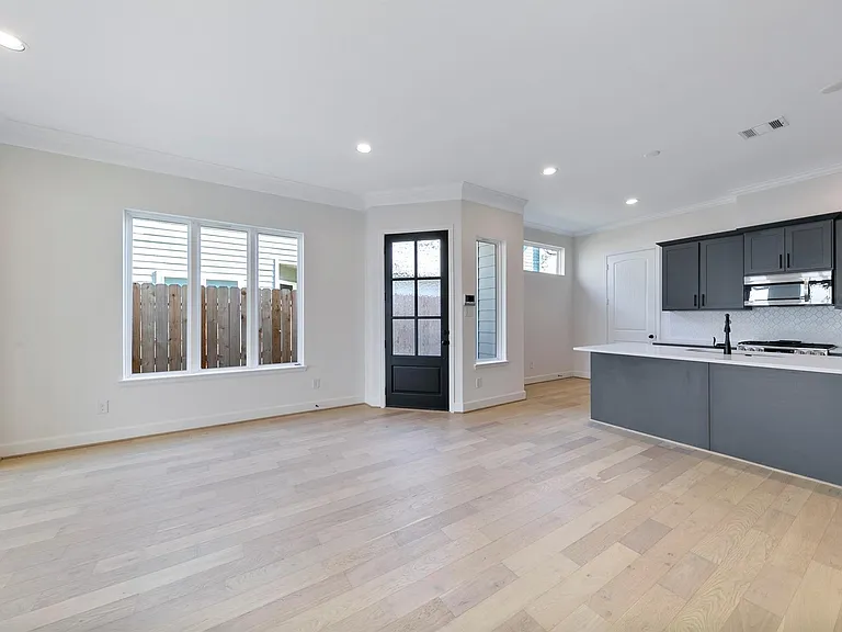 946 Judiway St — Photo 13