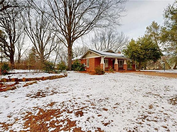 5th image of 106 Brinkley Pl