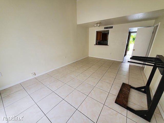 1st image of 1010 Shorewinds Dr APT A