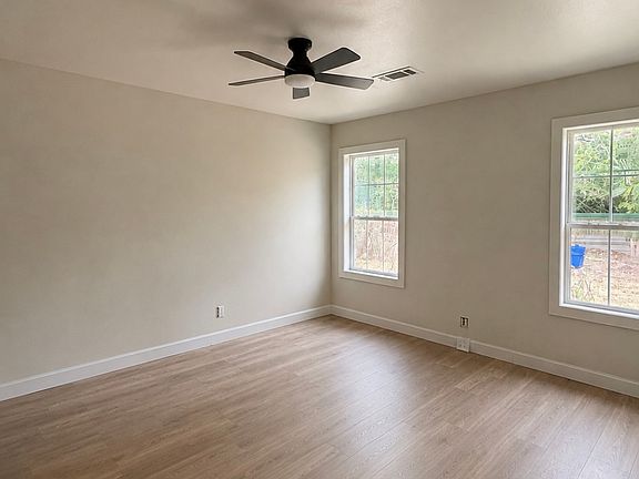 3rd image of 6070 Ricki Ln