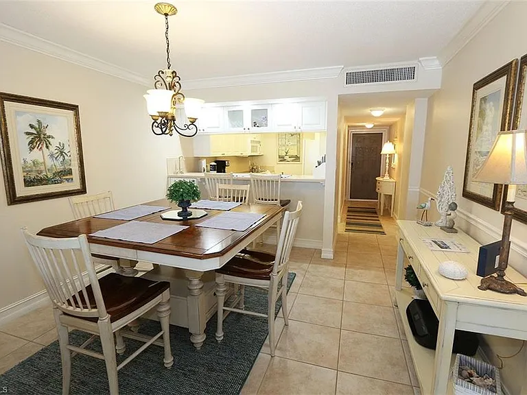 26000 Hickory Blvd #804 — Photo 2