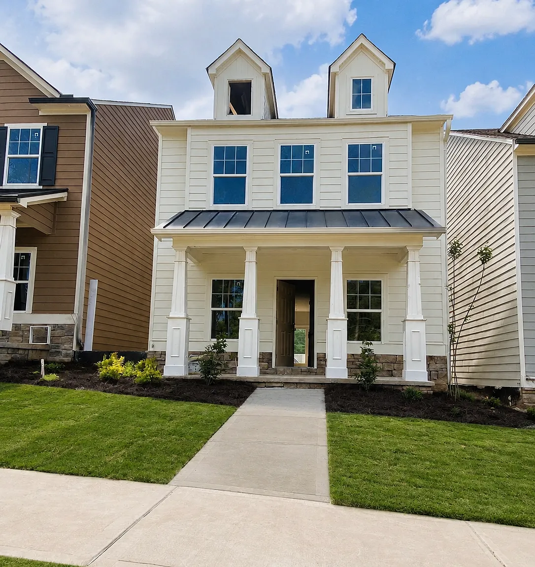 3 bed, 2.5 bath, 2072 sqft, $2,450 — Photo 1