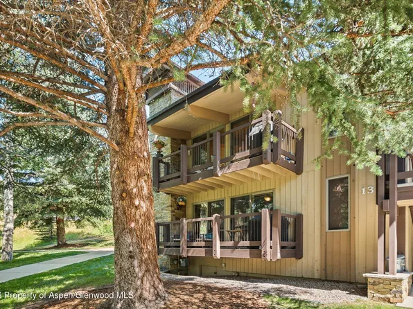 35 Upper Woodbridge Rd APT 13CD, Snowmass Village, CO 81615