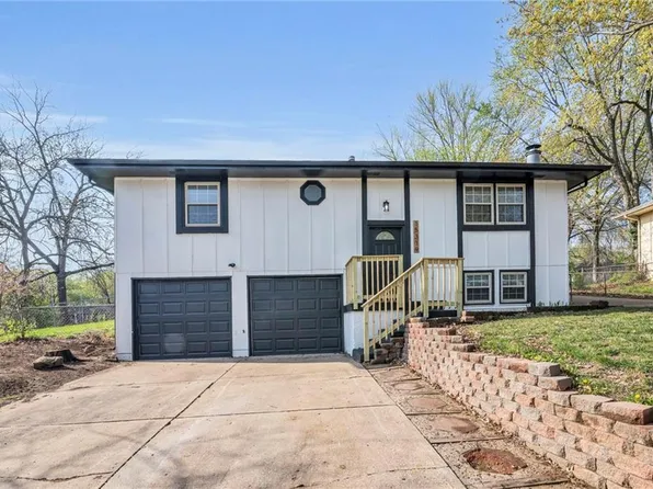 15319 E 48th Ter, Kansas City, MO 64136