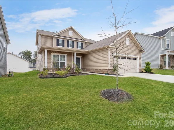 17010 Dogwood Creek Ln, Charlotte, NC 28278