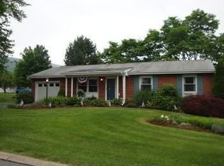415 West Dr, Boalsburg, PA 16827