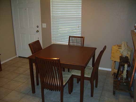 2nd image of 520 English Elm Ln