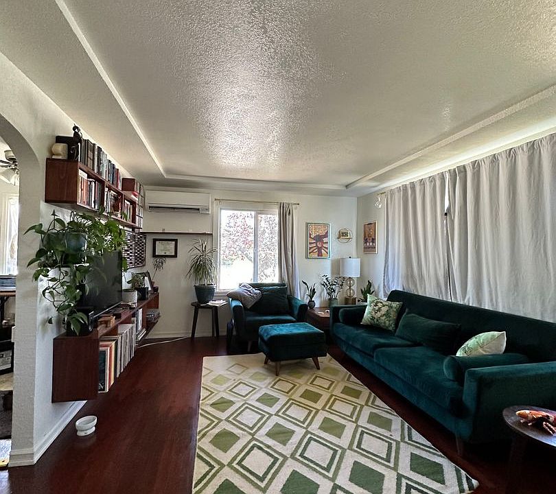 2nd image of 601 S 64th St