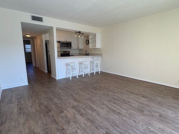 3rd image of 1441 N Atlantic Ave APT 212
