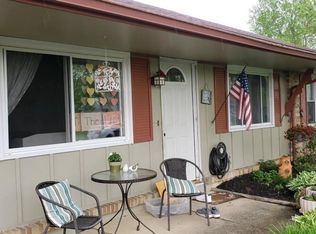 319 Dean Dr, Farmersville, OH 45325