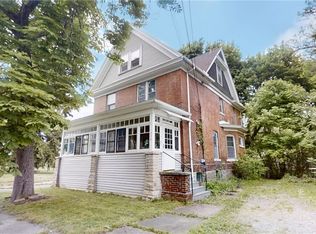 734 Willow Ave, Niagara Falls, NY