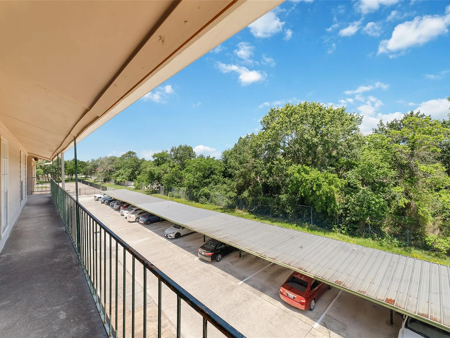 2 bed, 2.0 bath, 1152 sqft, $1,350 — Photo 4