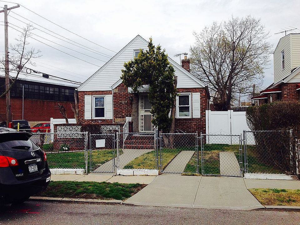 1st image of 18303 Arcade Ave