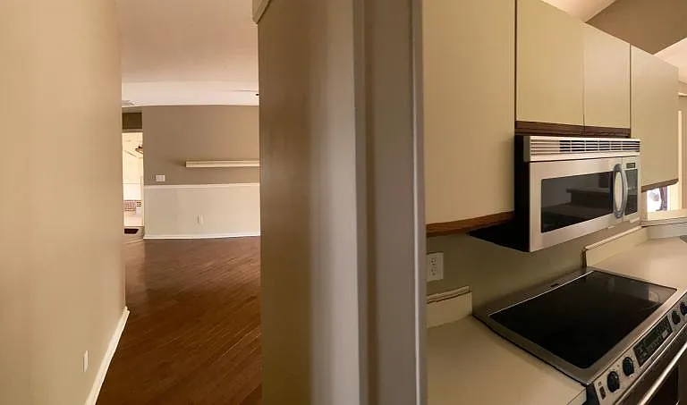 3613 Calyx Ct — Photo 9