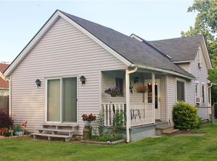 3606 Sykora Rd, Cleveland, OH 44105