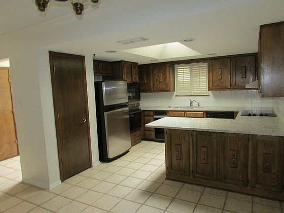 3rd image of 4630 Lemonwood Ln