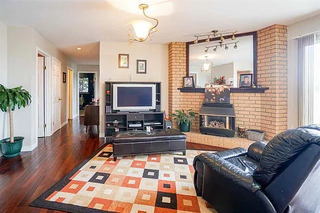 2566 Fuchsia Pl #1 — Photo 6
