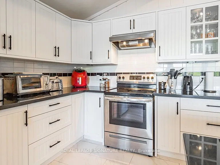 1127 Sunny Lake Rd — Photo 8